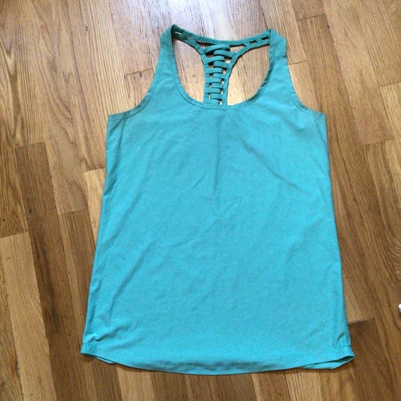 3 Women’s Activewear tops racerback sz small - Picture 9 of 10
